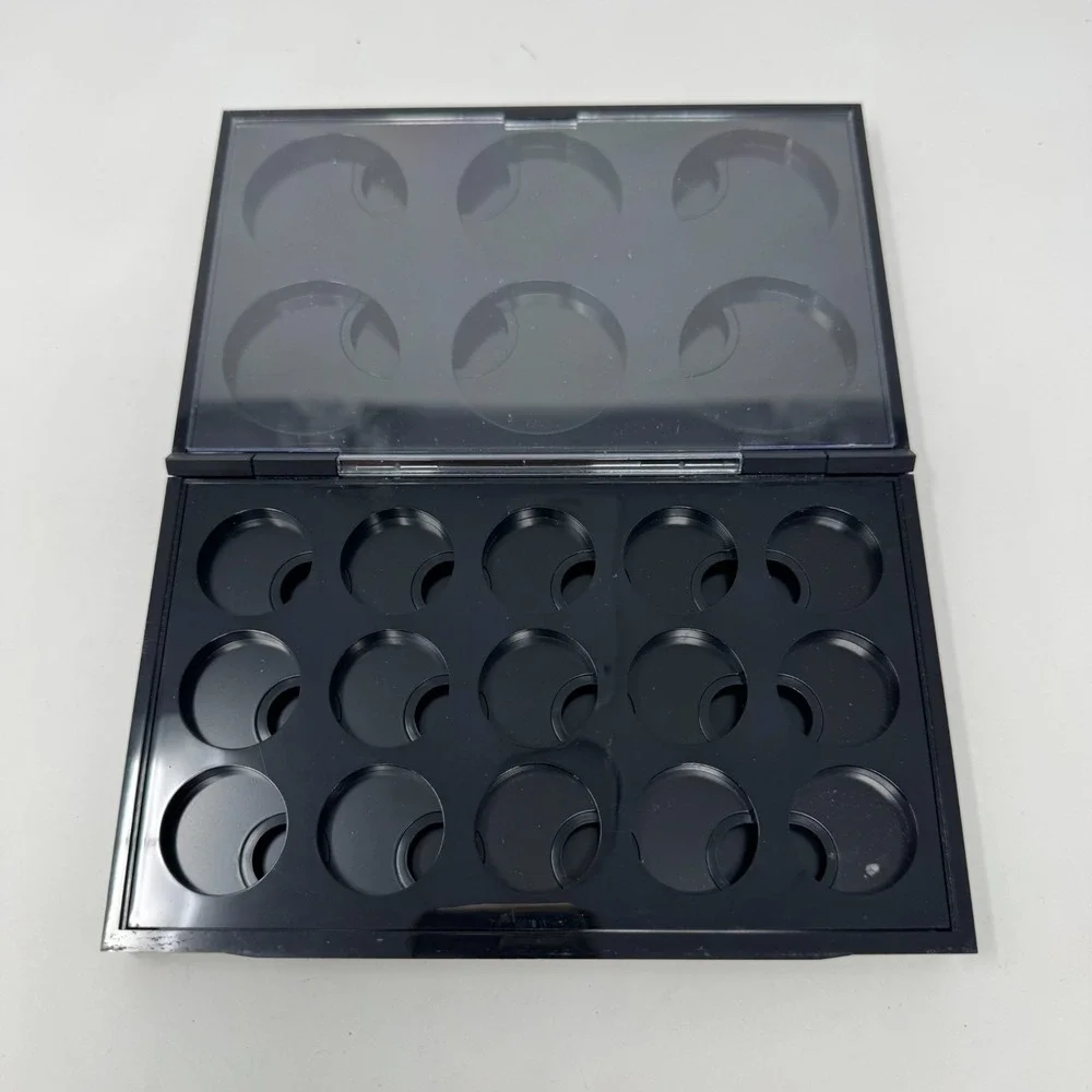 MAC Pro Palette Magnetic Refill Divided Shadow Black Case Empty